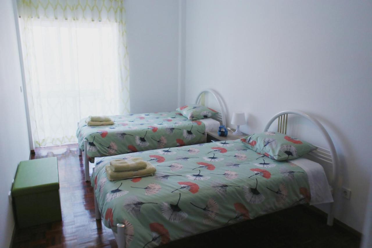 Apartamento Na Praia Коста да Капарика Екстериор снимка